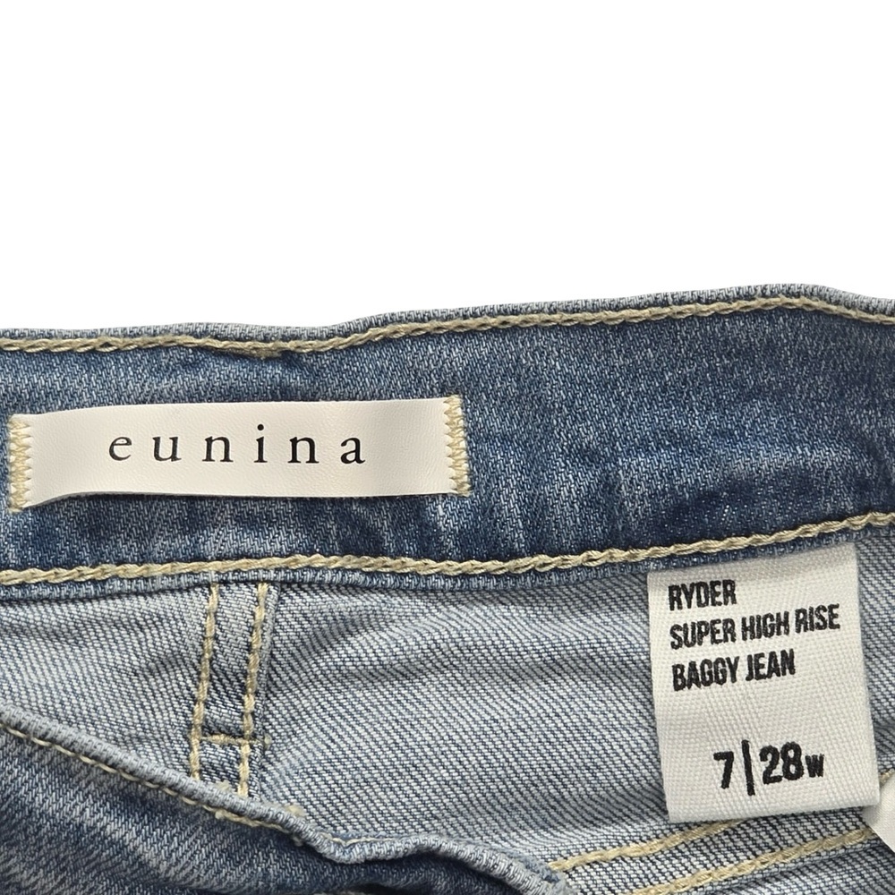 Eunina Ryder Super High Rise Baggy Jeans Distressed Light Wash 7/28W - Picture 3 of 9